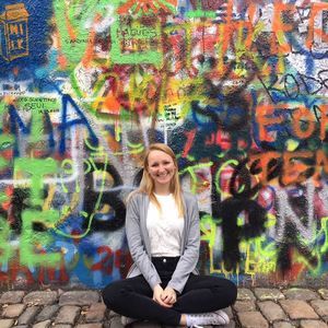 Meet your Posher, Lizzie